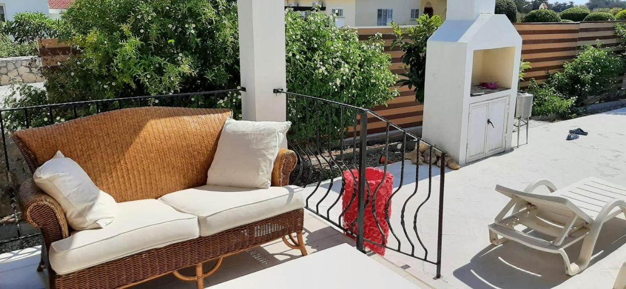 Villa Bougainvillea With Privite Pool Vasilia Bagian luar foto